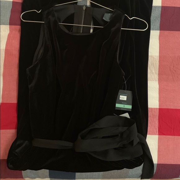 Gabby Skye Velvet Waist Tie Jumpsuit - Picture 2 of 8